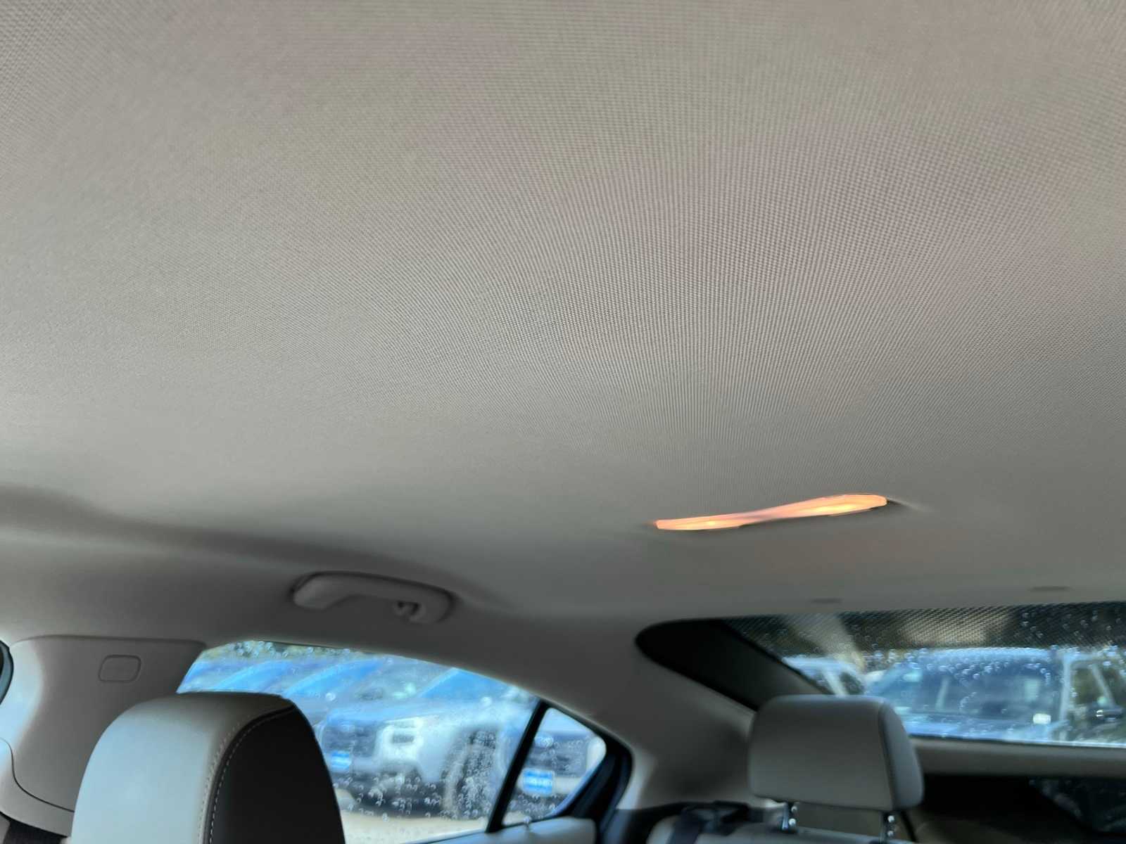 Thumbnail: 2013 Chevrolet Volt - 32