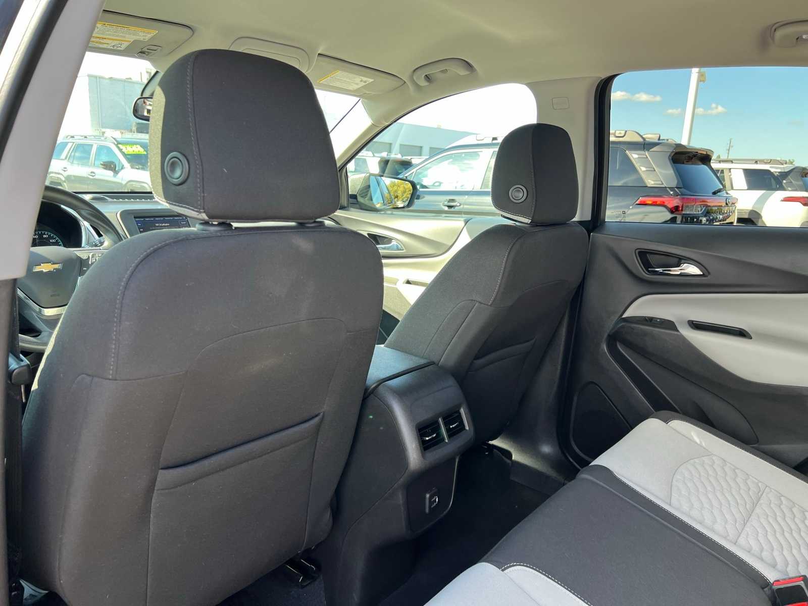 Thumbnail: 2020 Chevrolet Equinox - 18