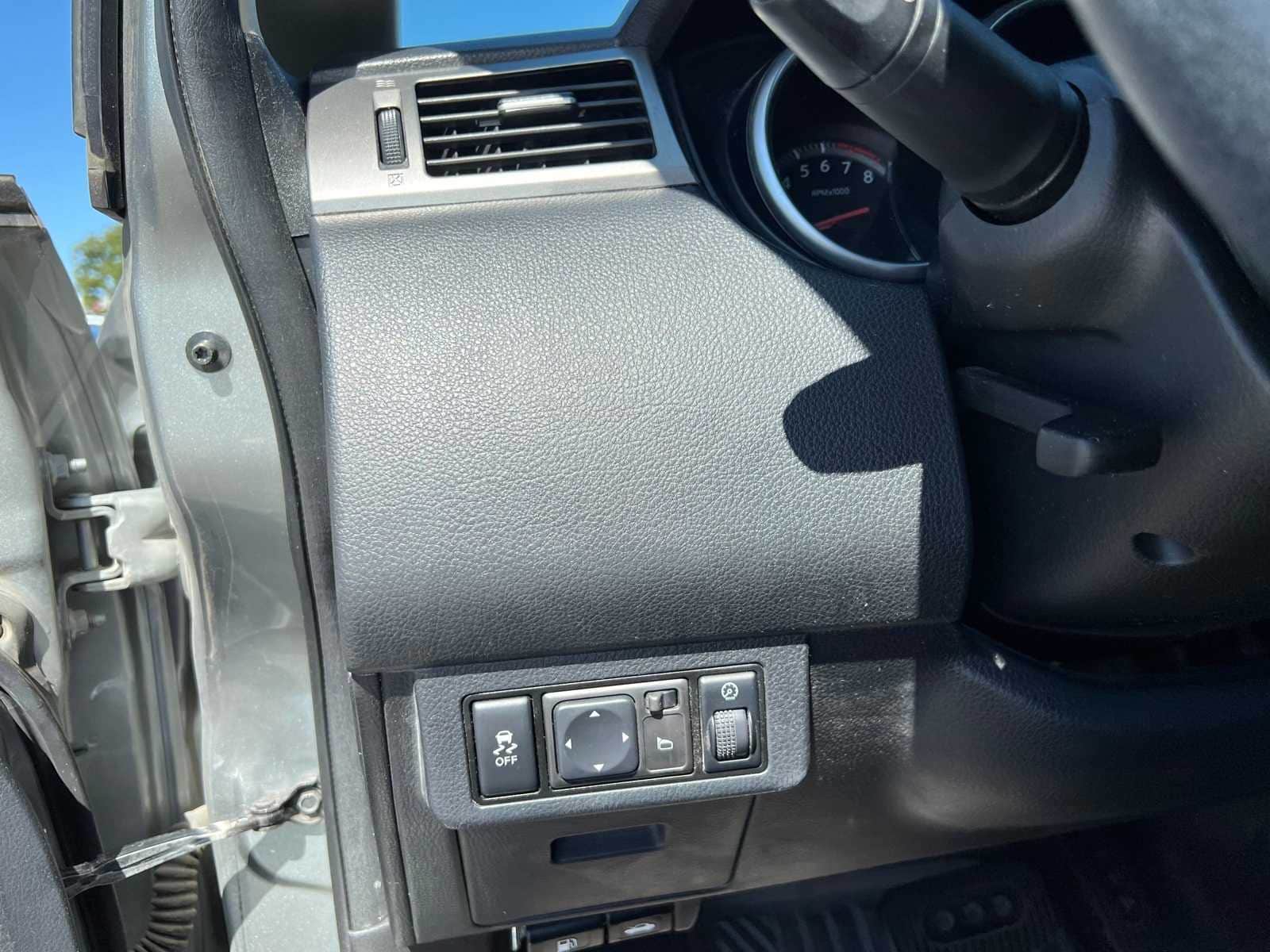 Thumbnail: 2012 Nissan Versa - 29