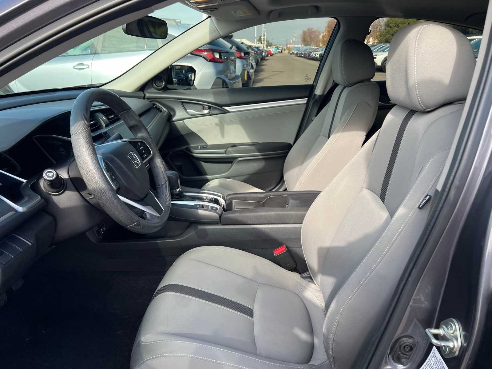 Thumbnail: 2016 Honda Civic - 14