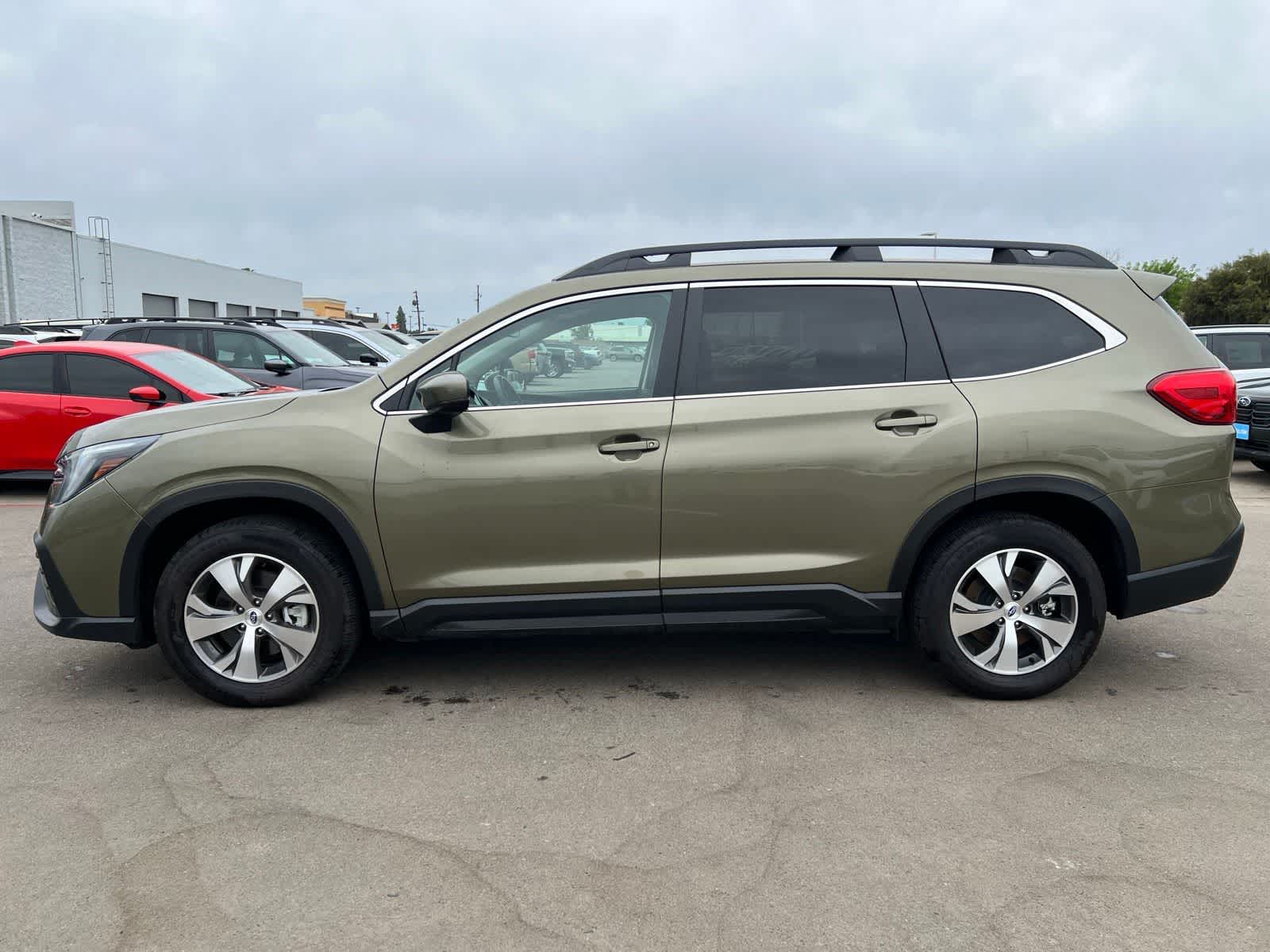 Thumbnail: 2025 Subaru Ascent - 2