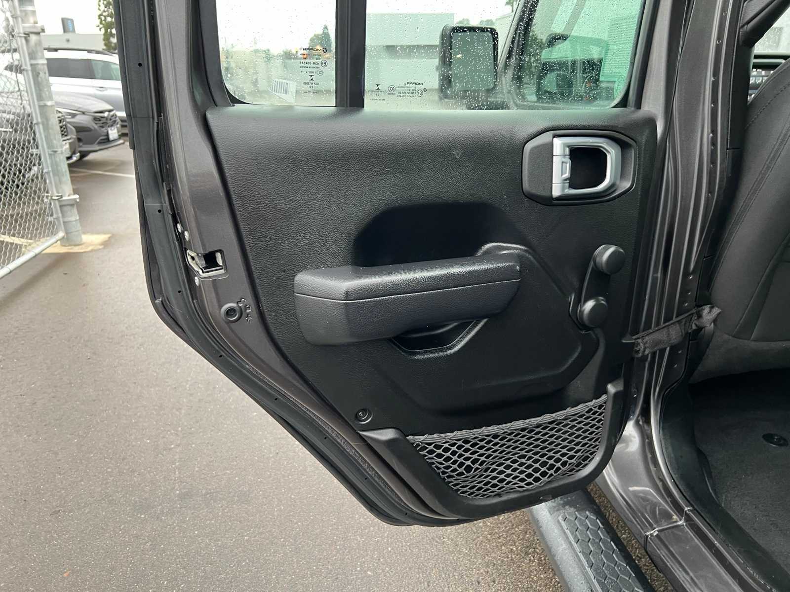 Thumbnail: 2022 Jeep Wrangler - 17