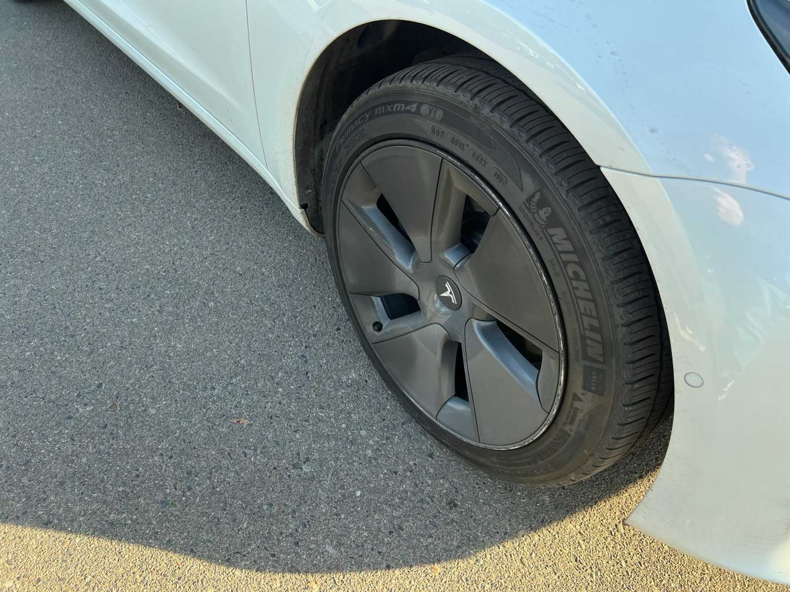 Thumbnail: 2022 Tesla Model 3 - 24