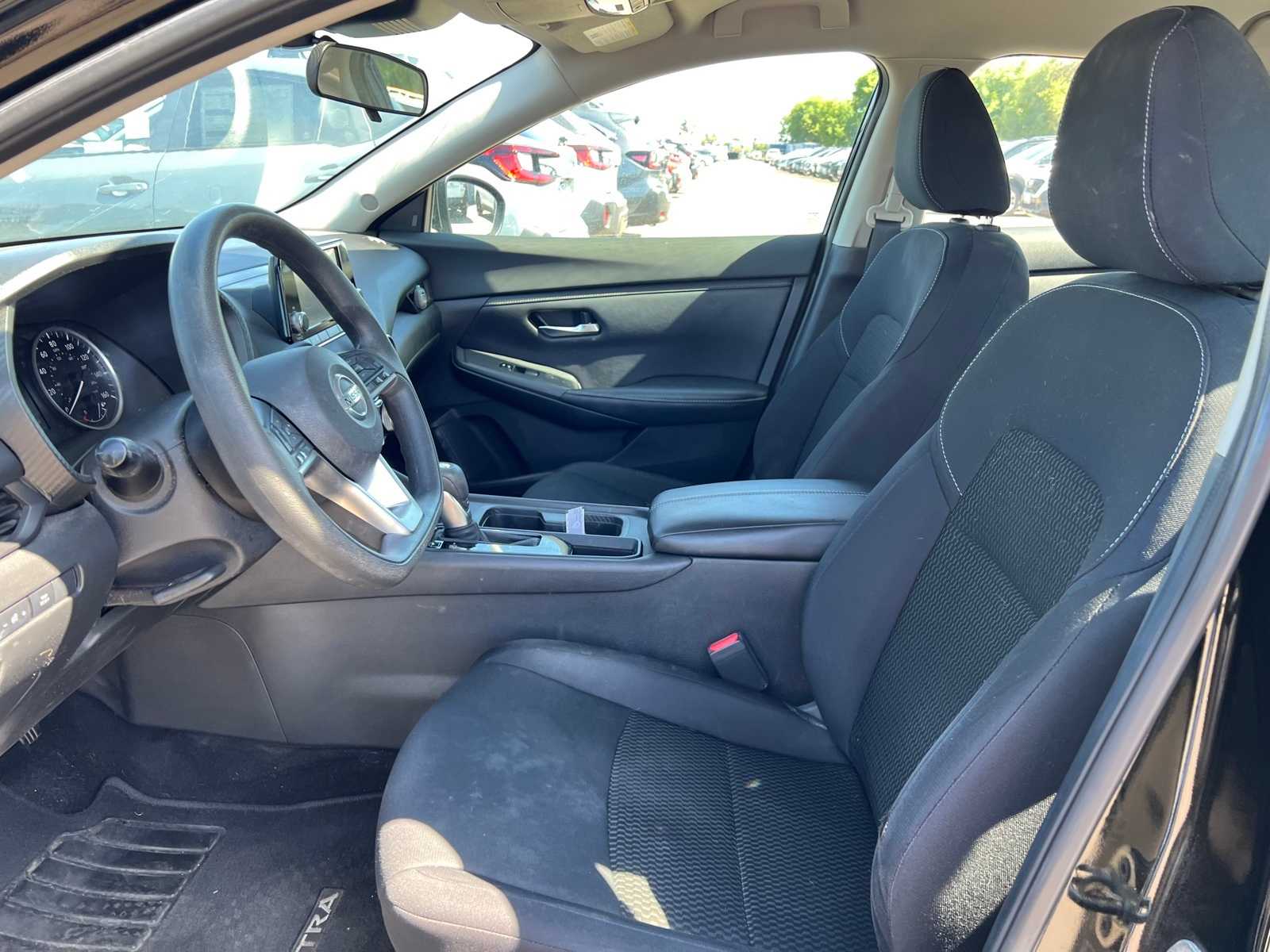 2022 Nissan Sentra S 14