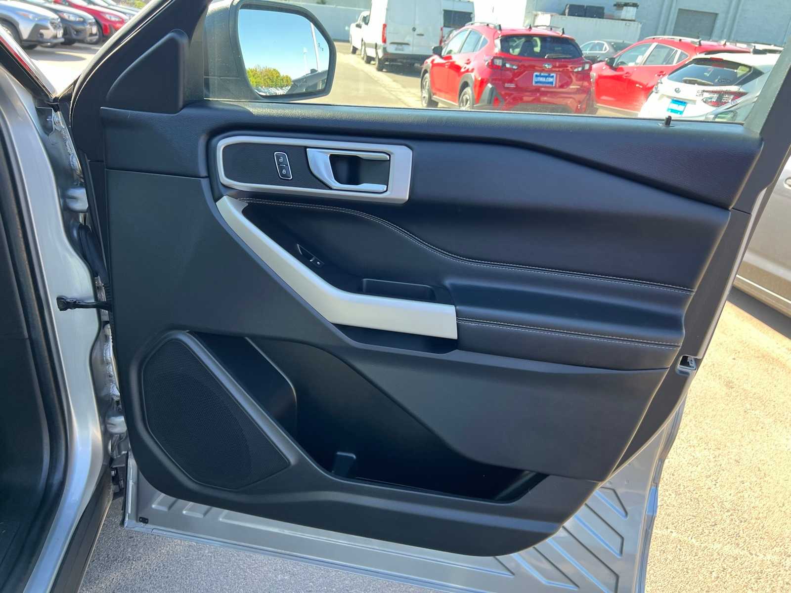 Thumbnail: 2021 Ford Explorer - 28