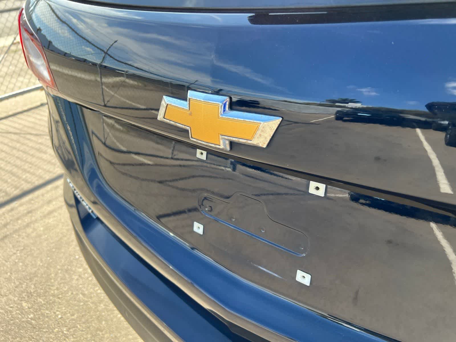 Thumbnail: 2020 Chevrolet Equinox - 6