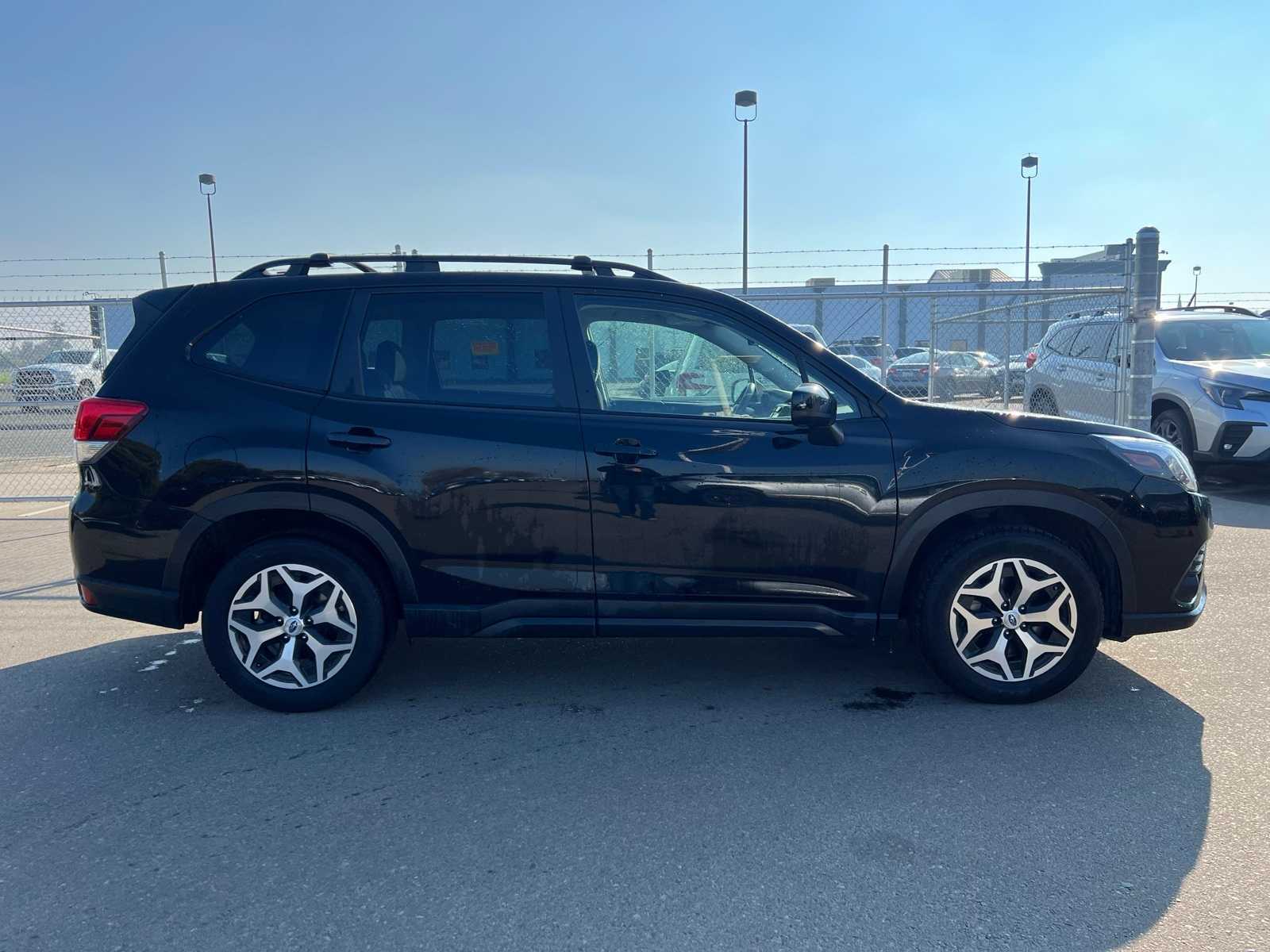 Thumbnail: 2022 Subaru Forester - 10