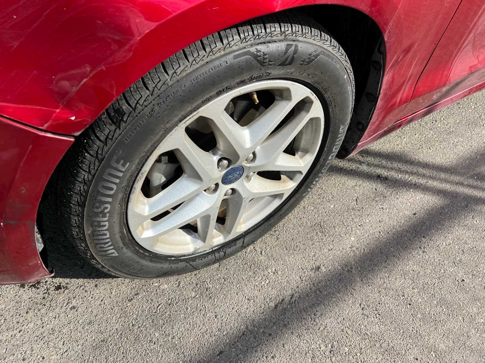 Thumbnail: 2015 Ford Fusion - 13