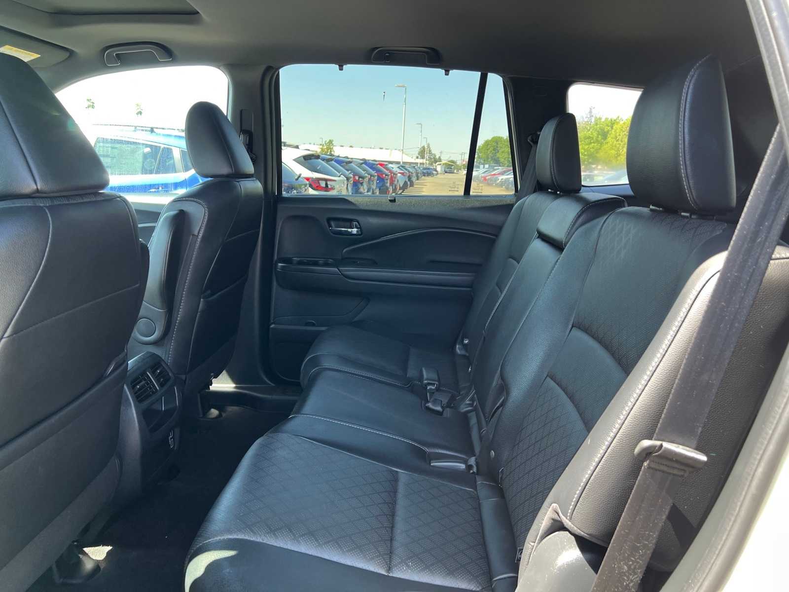 Thumbnail: 2021 Honda Passport - 18