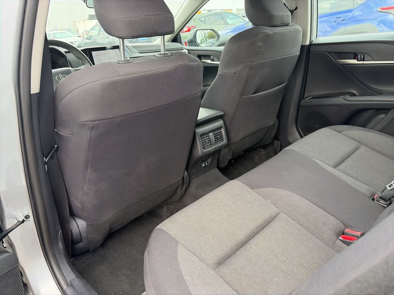 Thumbnail: 2025 Toyota Camry - 20