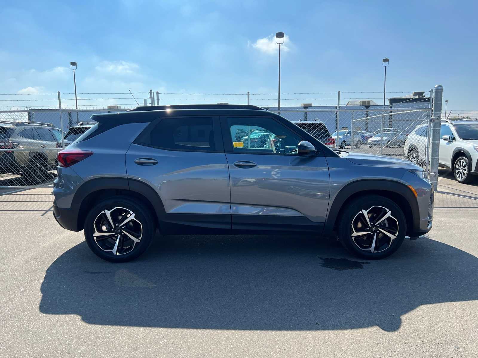 Thumbnail: 2021 Chevrolet TrailBlazer - 10