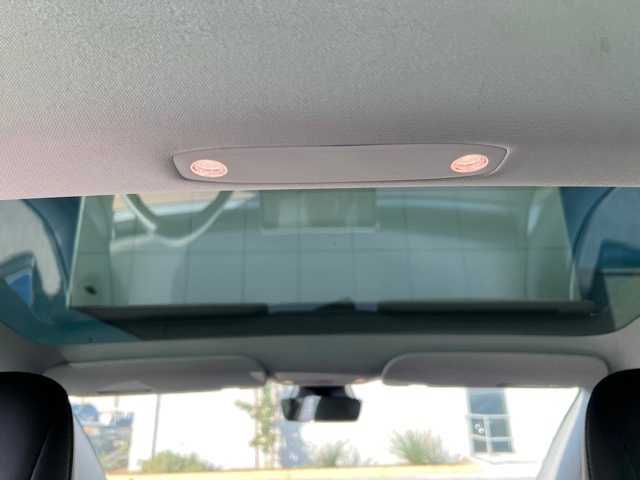 Thumbnail: 2022 Tesla Model 3 - 29