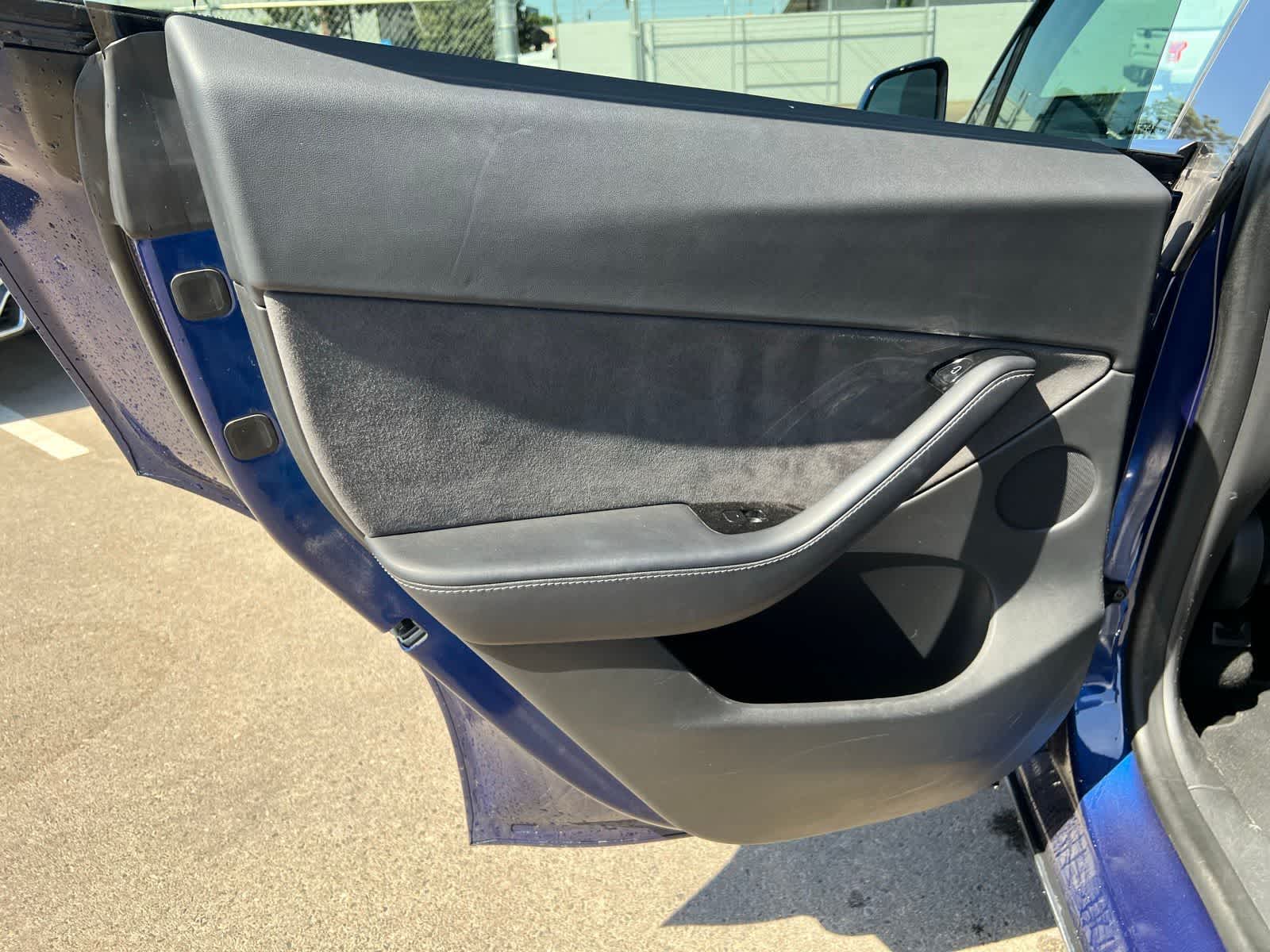 Thumbnail: 2020 Tesla Model Y - 19