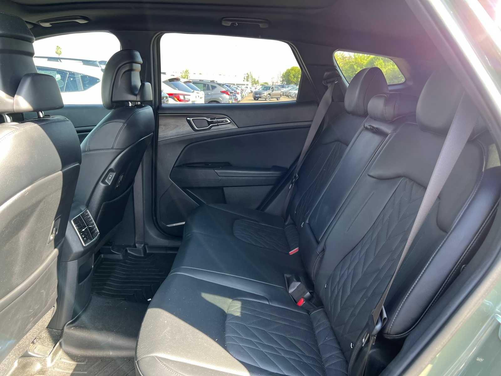 Thumbnail: 2023 Kia Sportage - 19