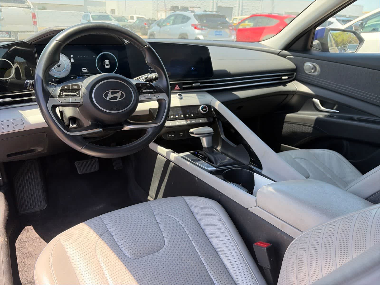 Thumbnail: 2024 Hyundai Elantra - 25