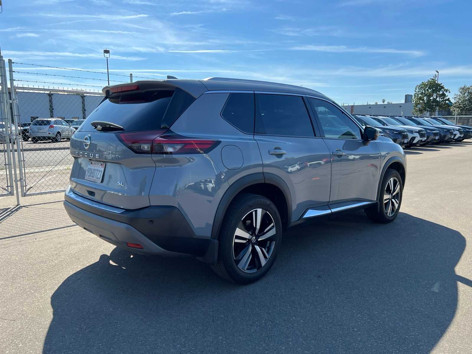 Thumbnail: 2021 Nissan Rogue - 7