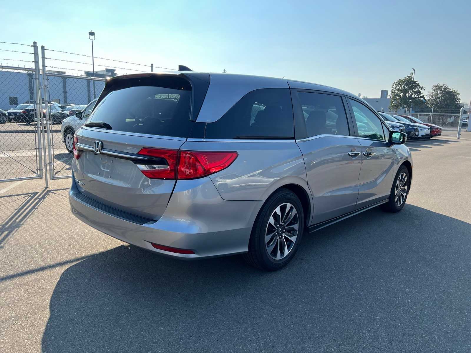 Thumbnail: 2024 Honda Odyssey - 8