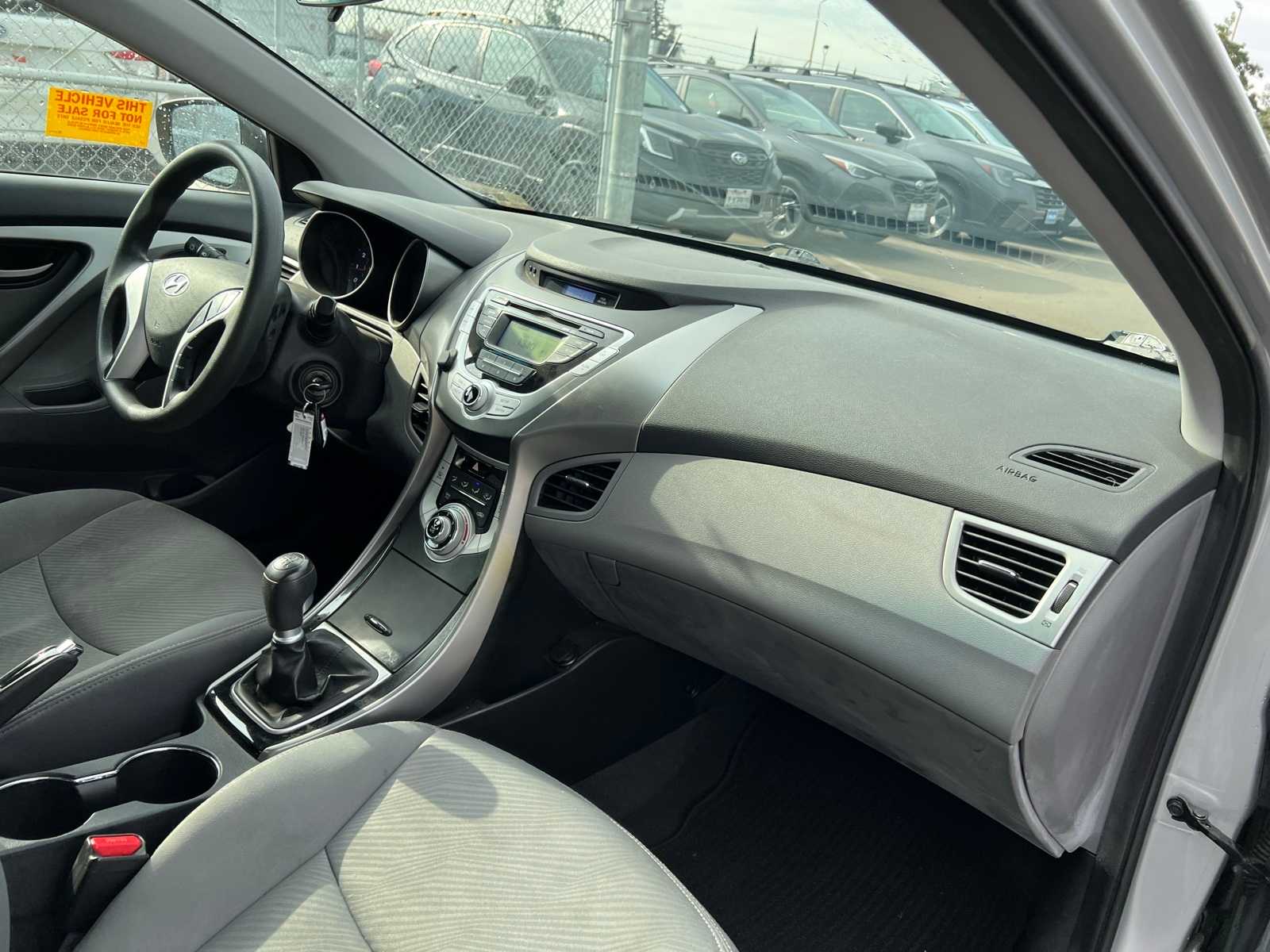 Thumbnail: 2012 Hyundai Elantra - 25