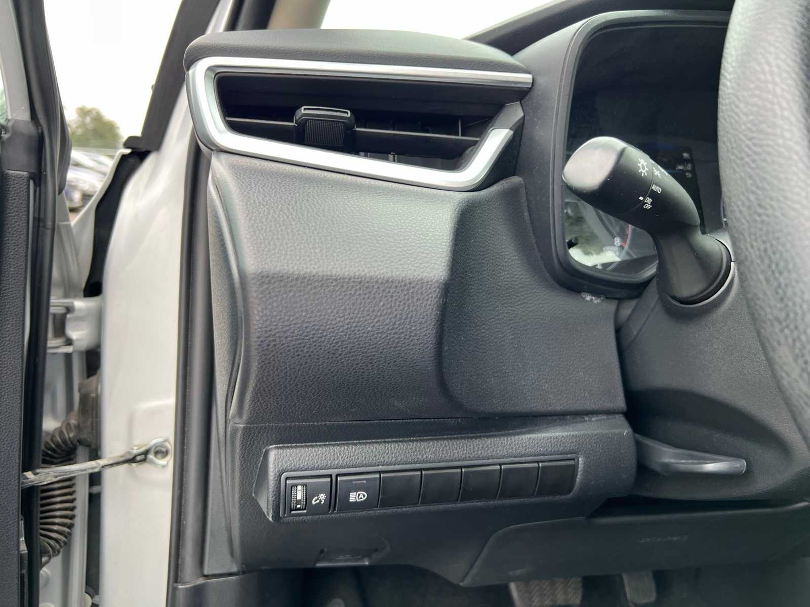 Thumbnail: 2024 Toyota Corolla - 32