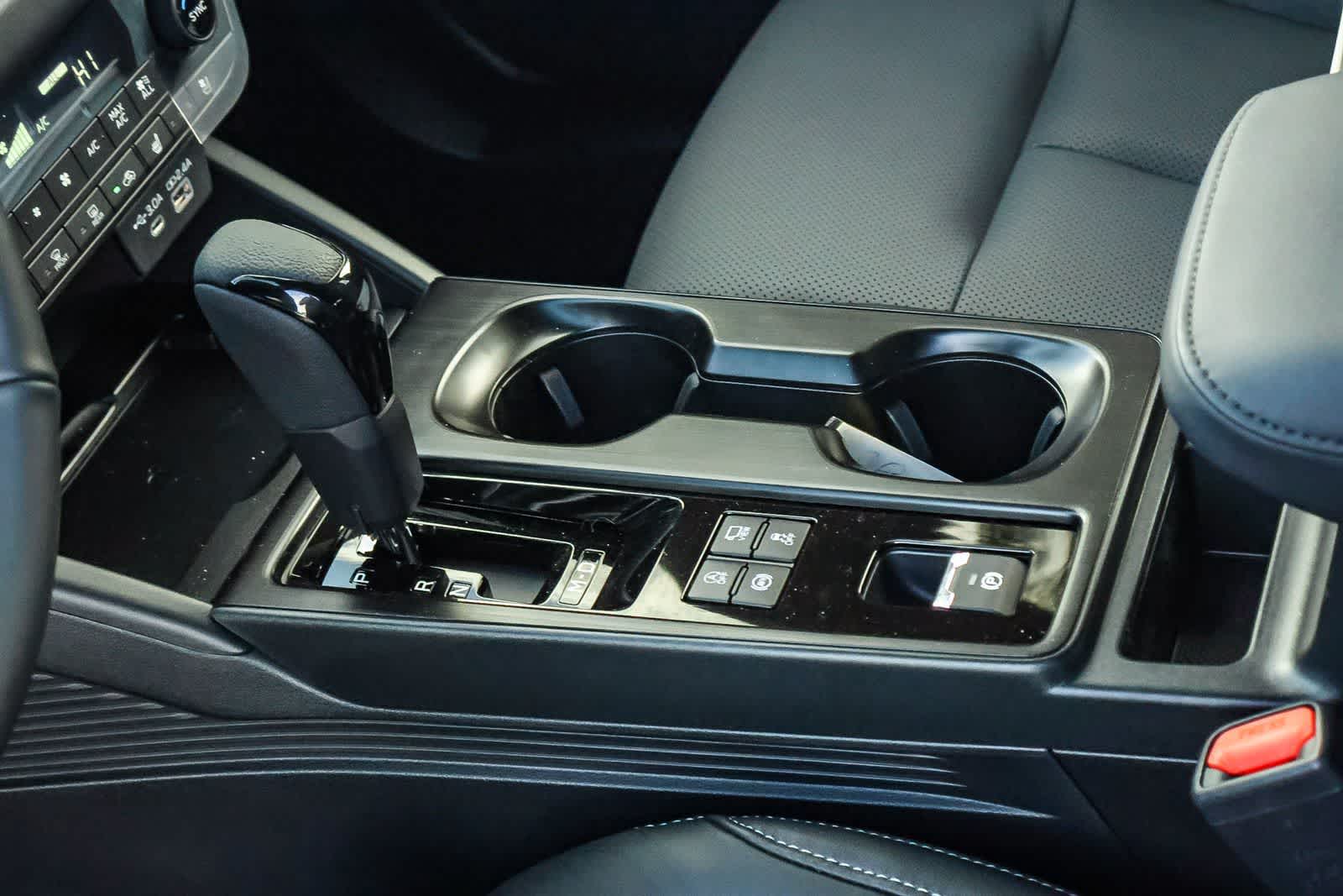 Thumbnail: 2026 Subaru Outback - 19