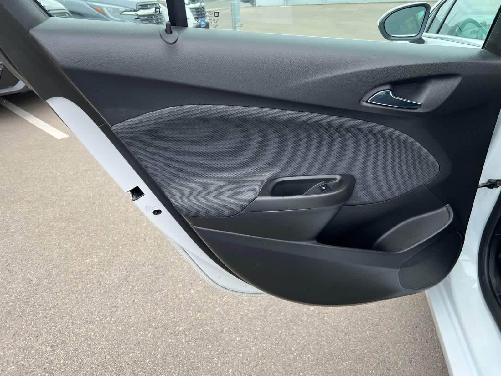 Thumbnail: 2016 Chevrolet Cruze - 20