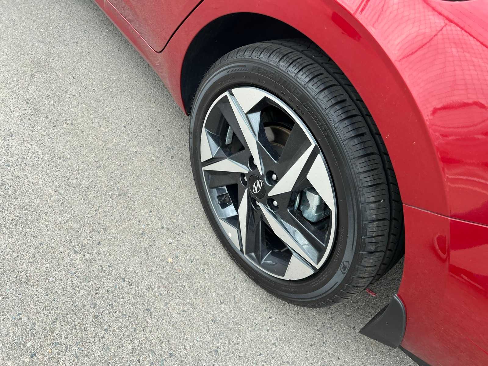 Thumbnail: 2023 Hyundai Elantra - 16