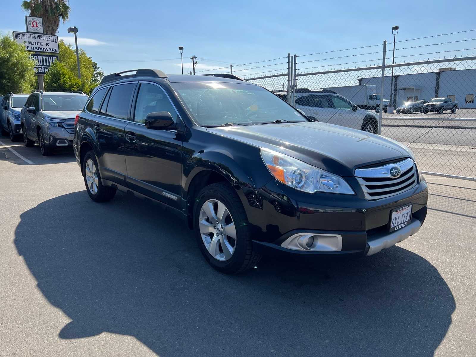 Thumbnail: 2012 Subaru Outback - 11