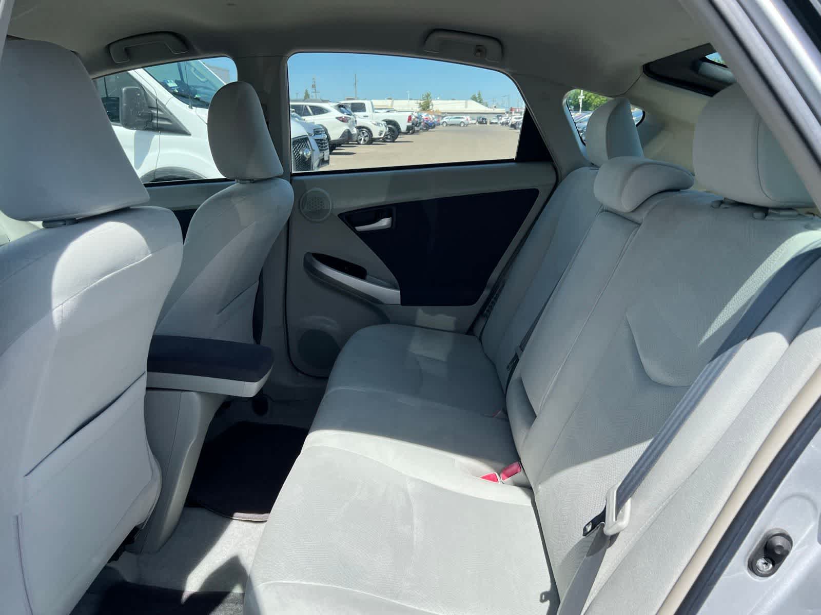 Thumbnail: 2010 Toyota Prius - 19