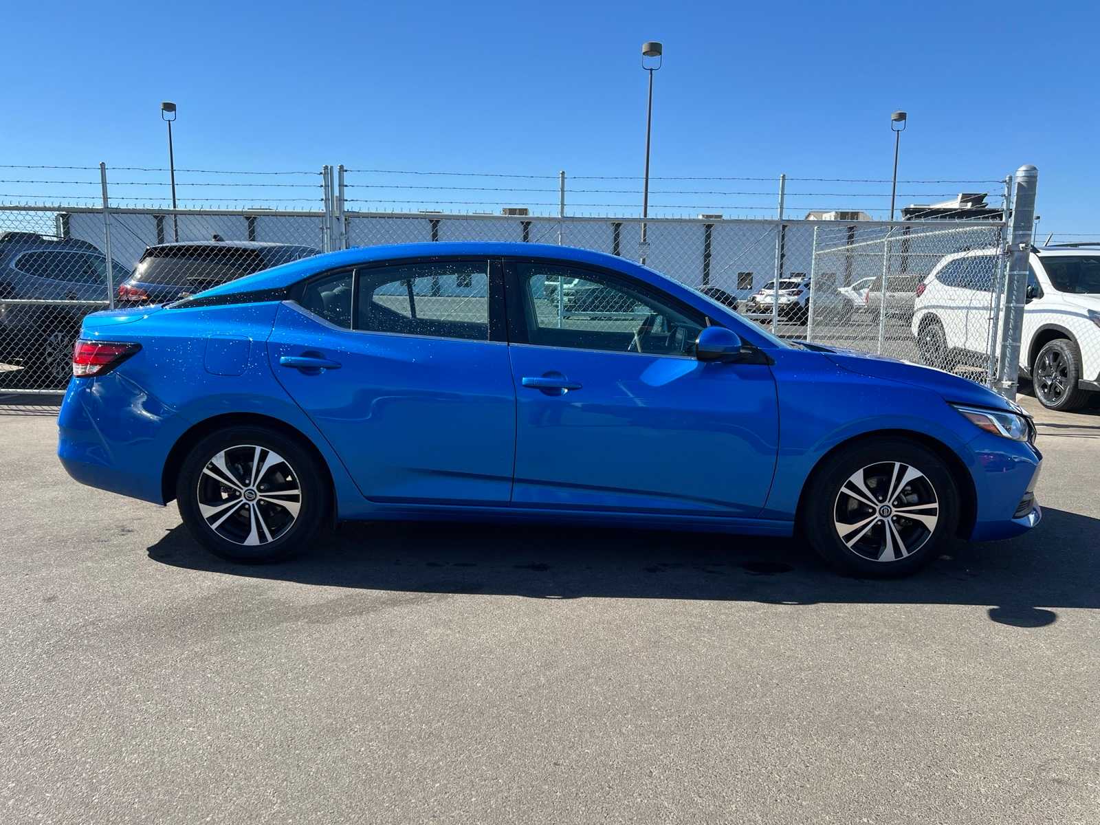 Thumbnail: 2021 Nissan Sentra - 10