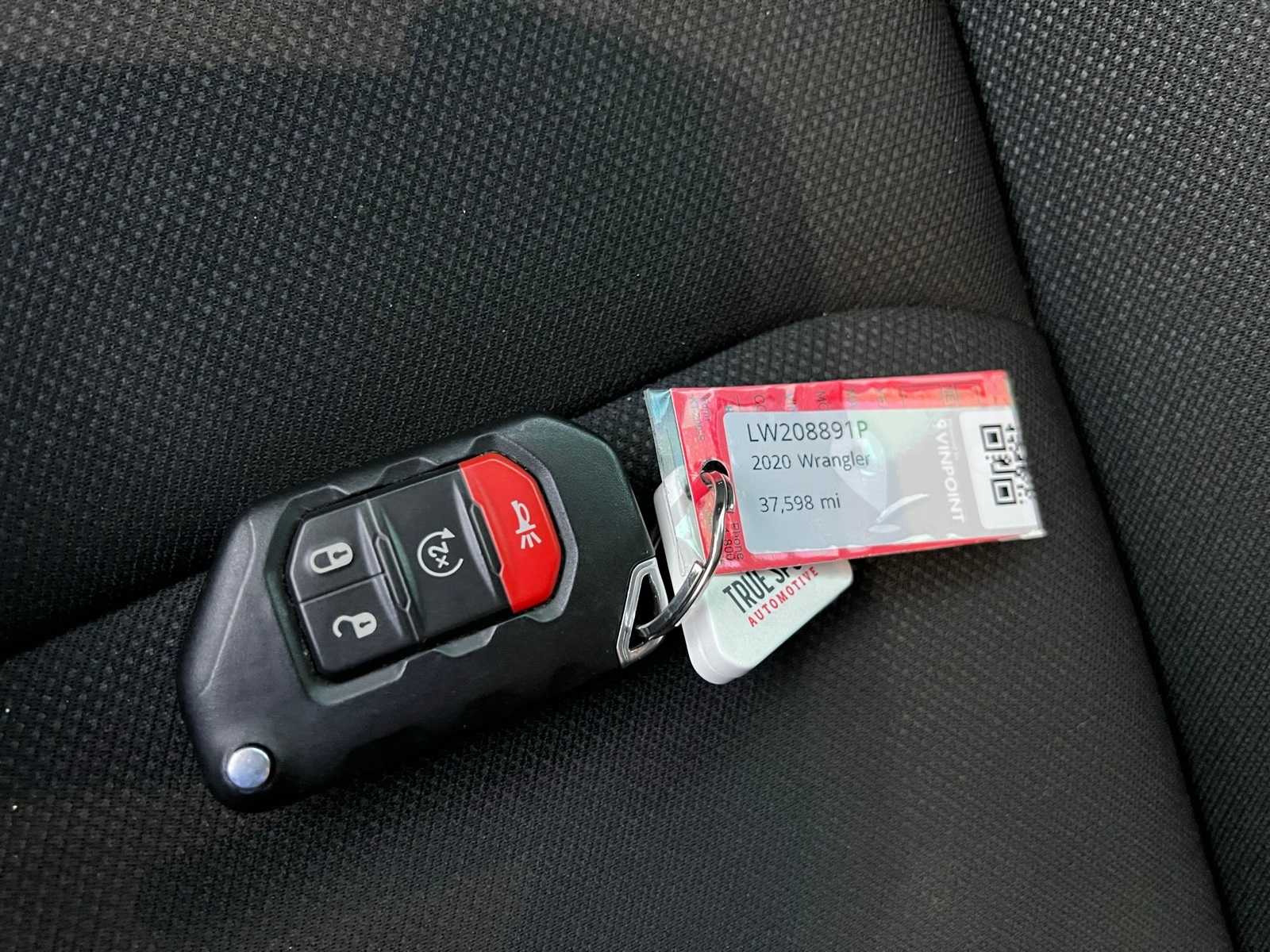 Thumbnail: 2020 Jeep Wrangler - 36