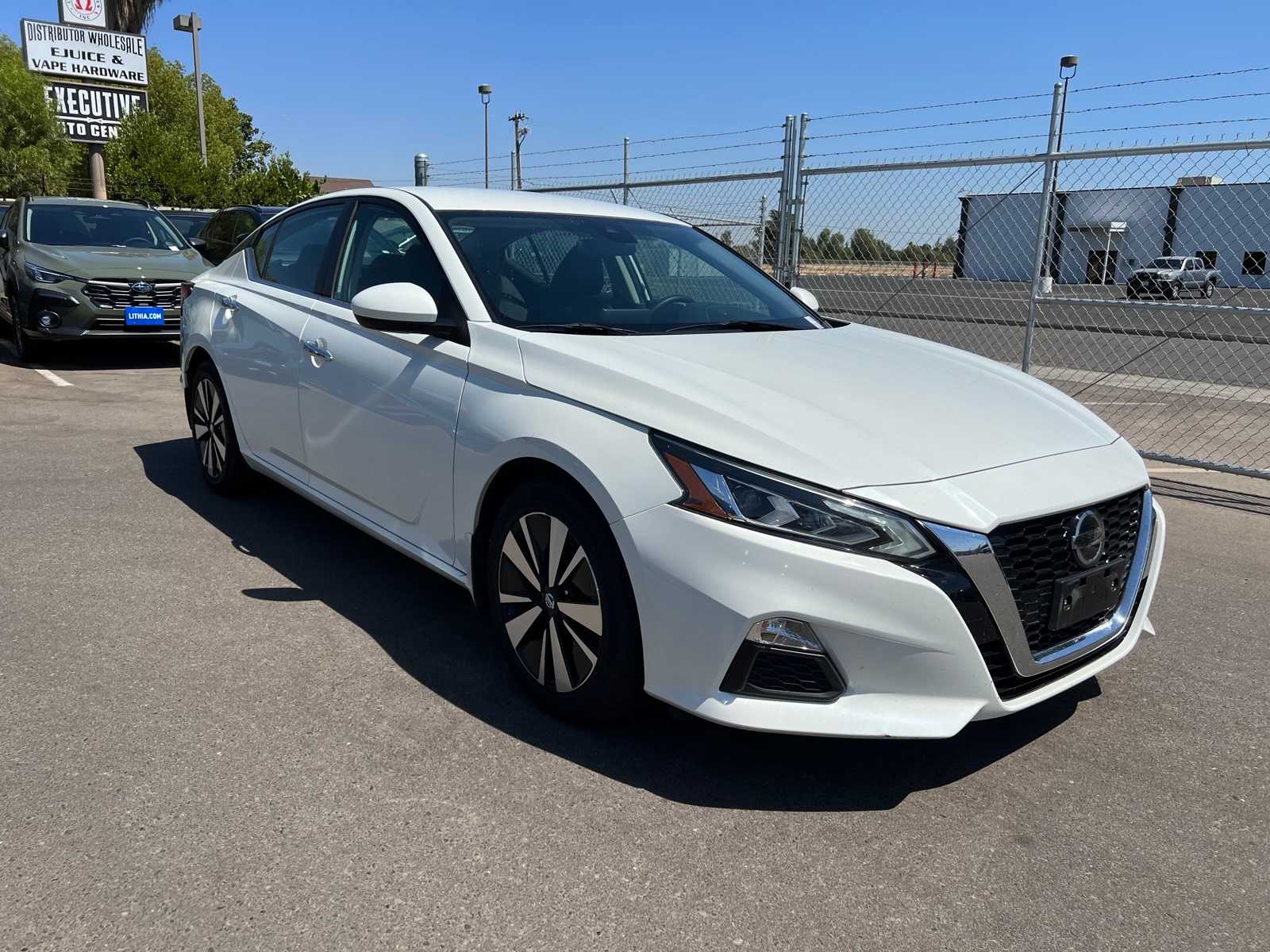 Thumbnail: 2021 Nissan Altima - 11