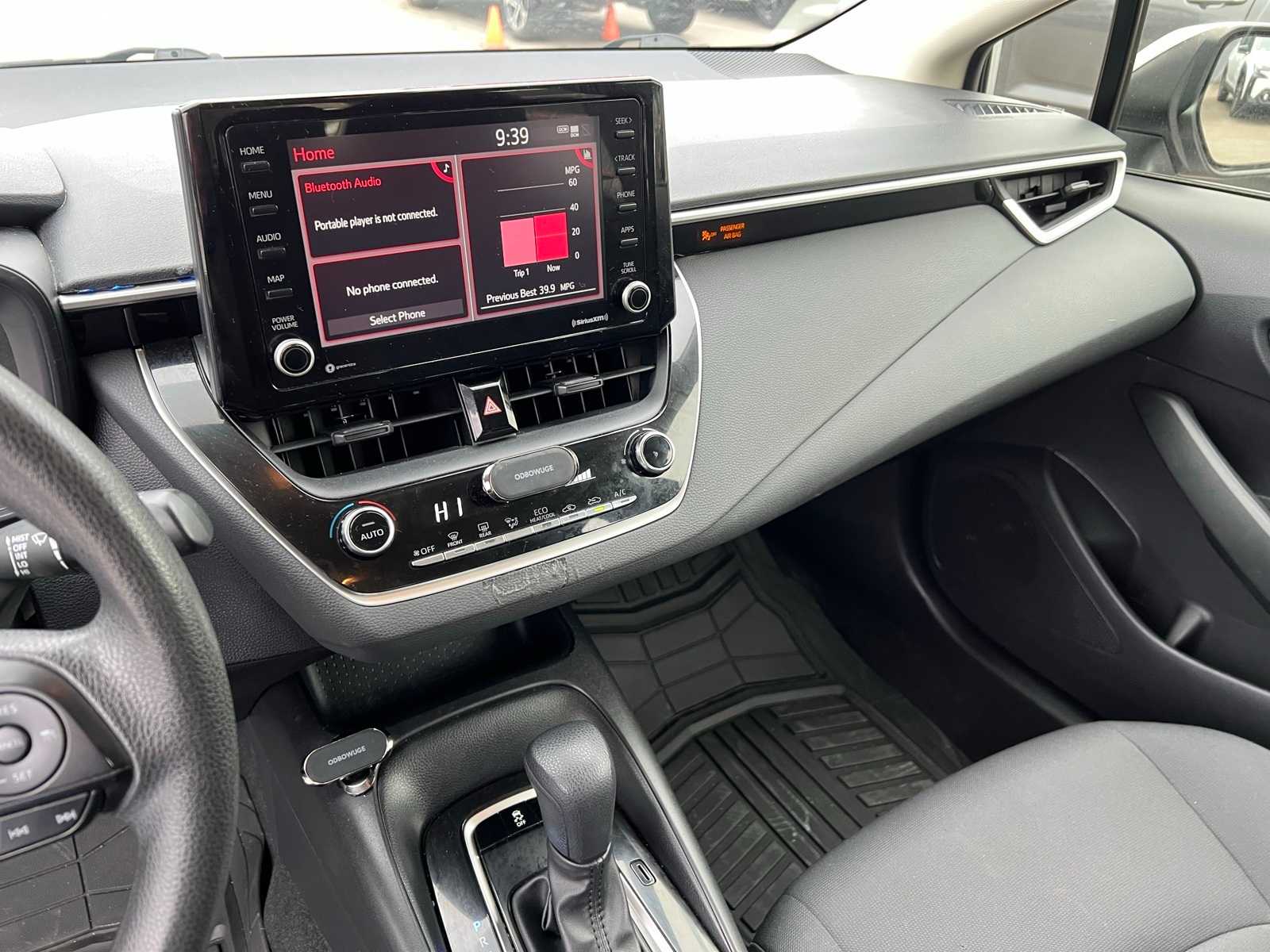 Thumbnail: 2022 Toyota Corolla - 32