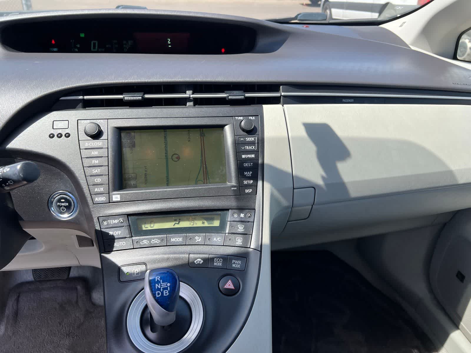 Thumbnail: 2010 Toyota Prius - 30