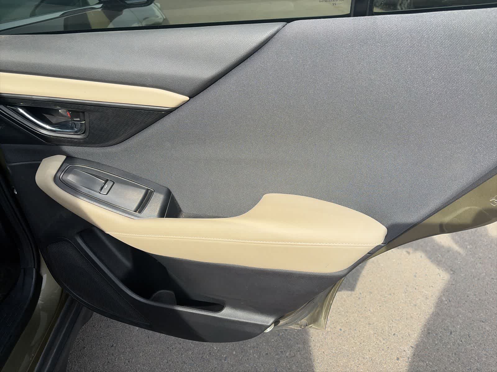 Thumbnail: 2022 Subaru Outback - 10