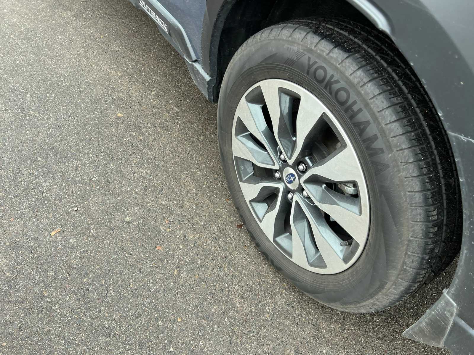 Thumbnail: 2023 Subaru Outback - 17