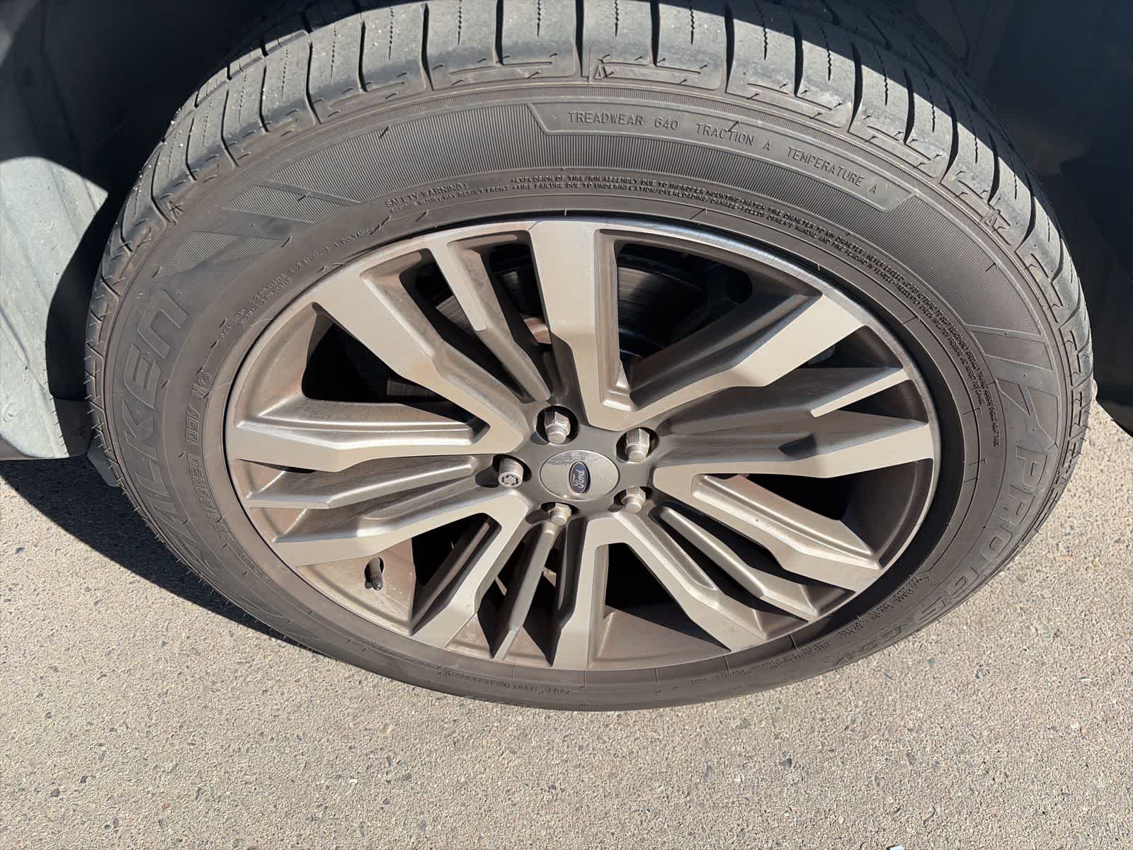 Thumbnail: 2018 Ford Explorer - 20