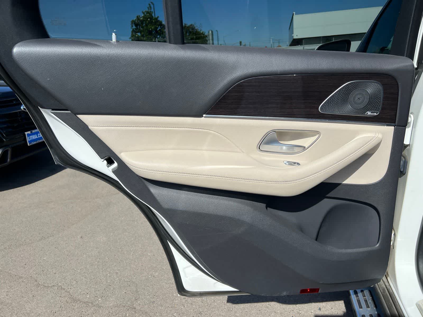 Thumbnail: 2020 Mercedes-Benz GLE - 18