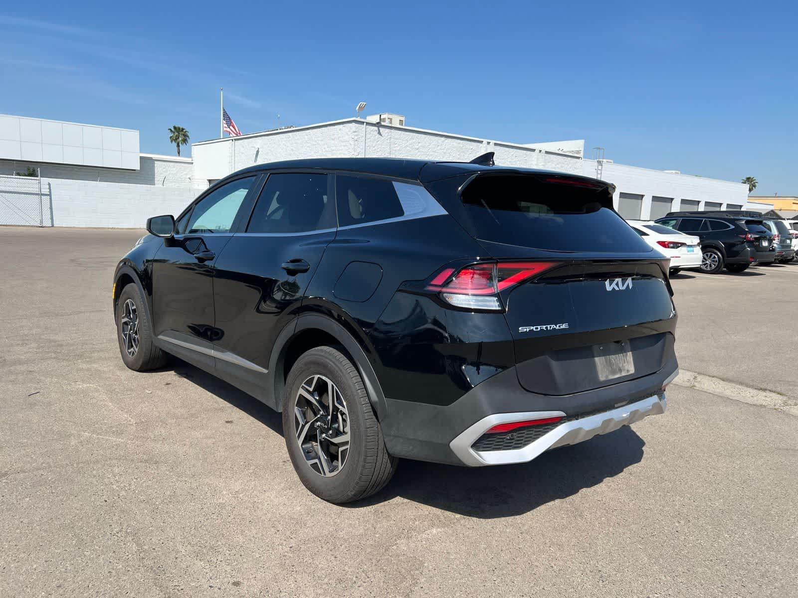 Thumbnail: 2025 Kia Sportage - 3