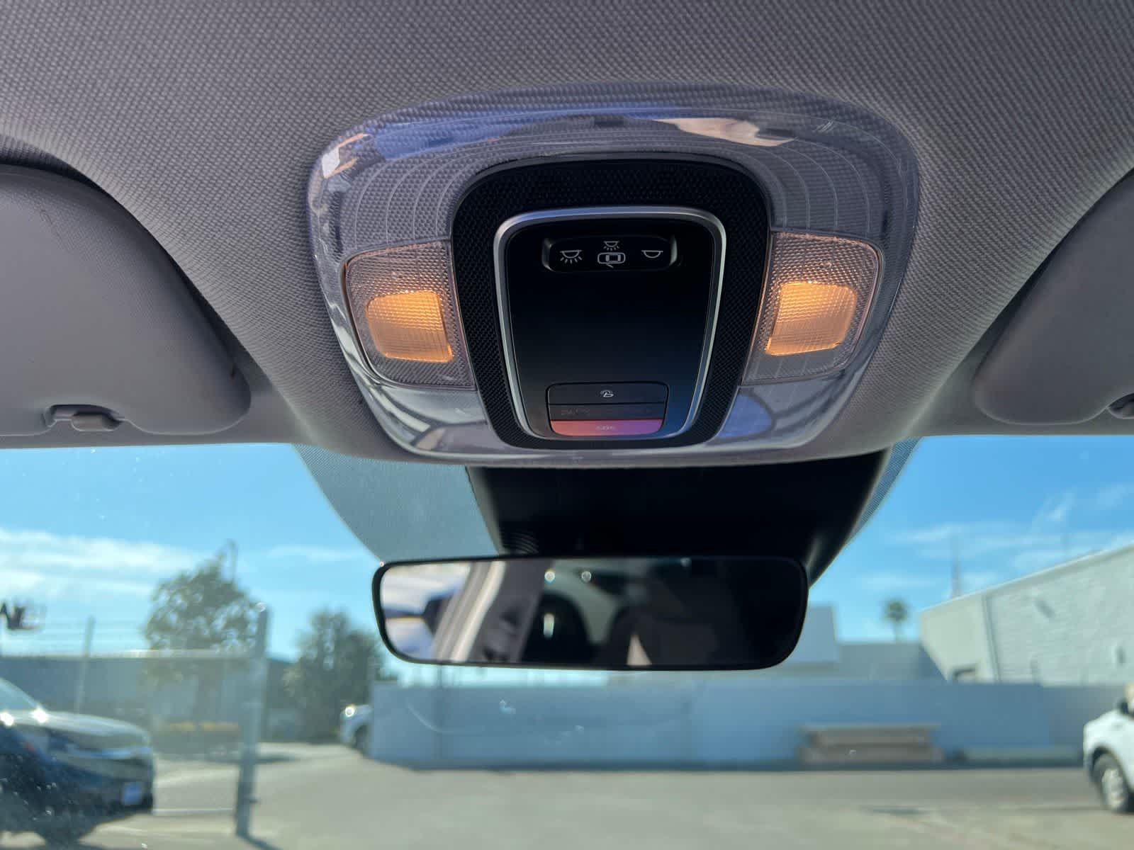 Thumbnail: 2023 Hyundai Elantra - 31