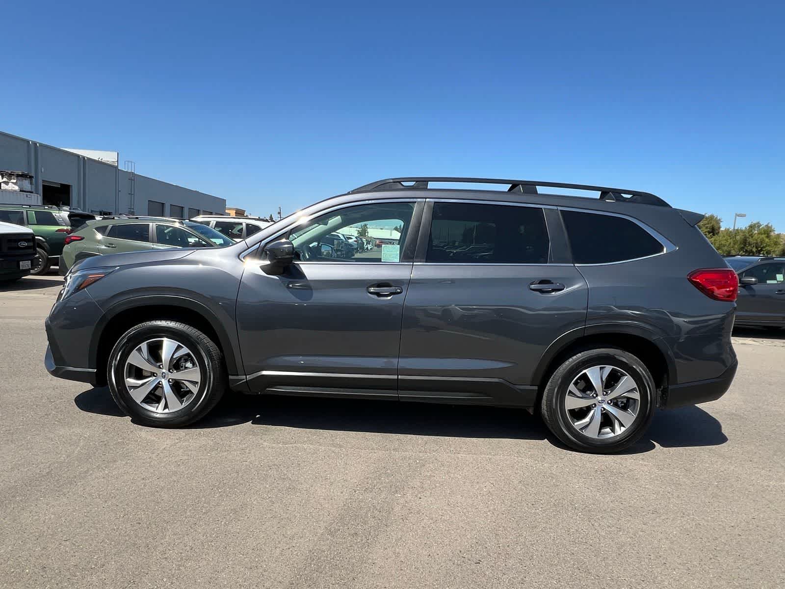 Thumbnail: 2025 Subaru Ascent - 2