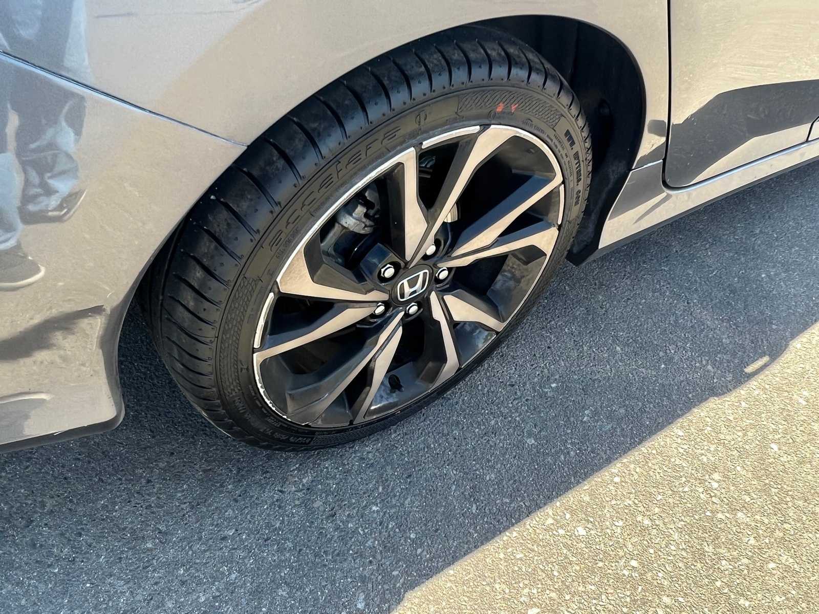 Thumbnail: 2019 Honda Civic - 21