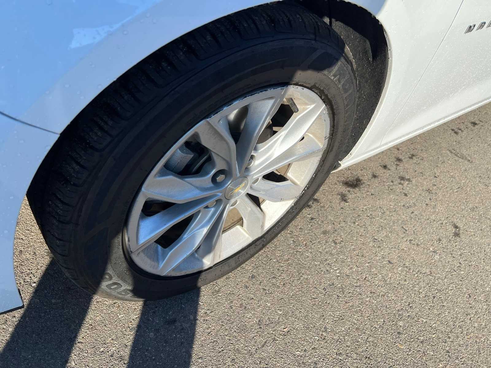 Thumbnail: 2023 Chevrolet Malibu - 13