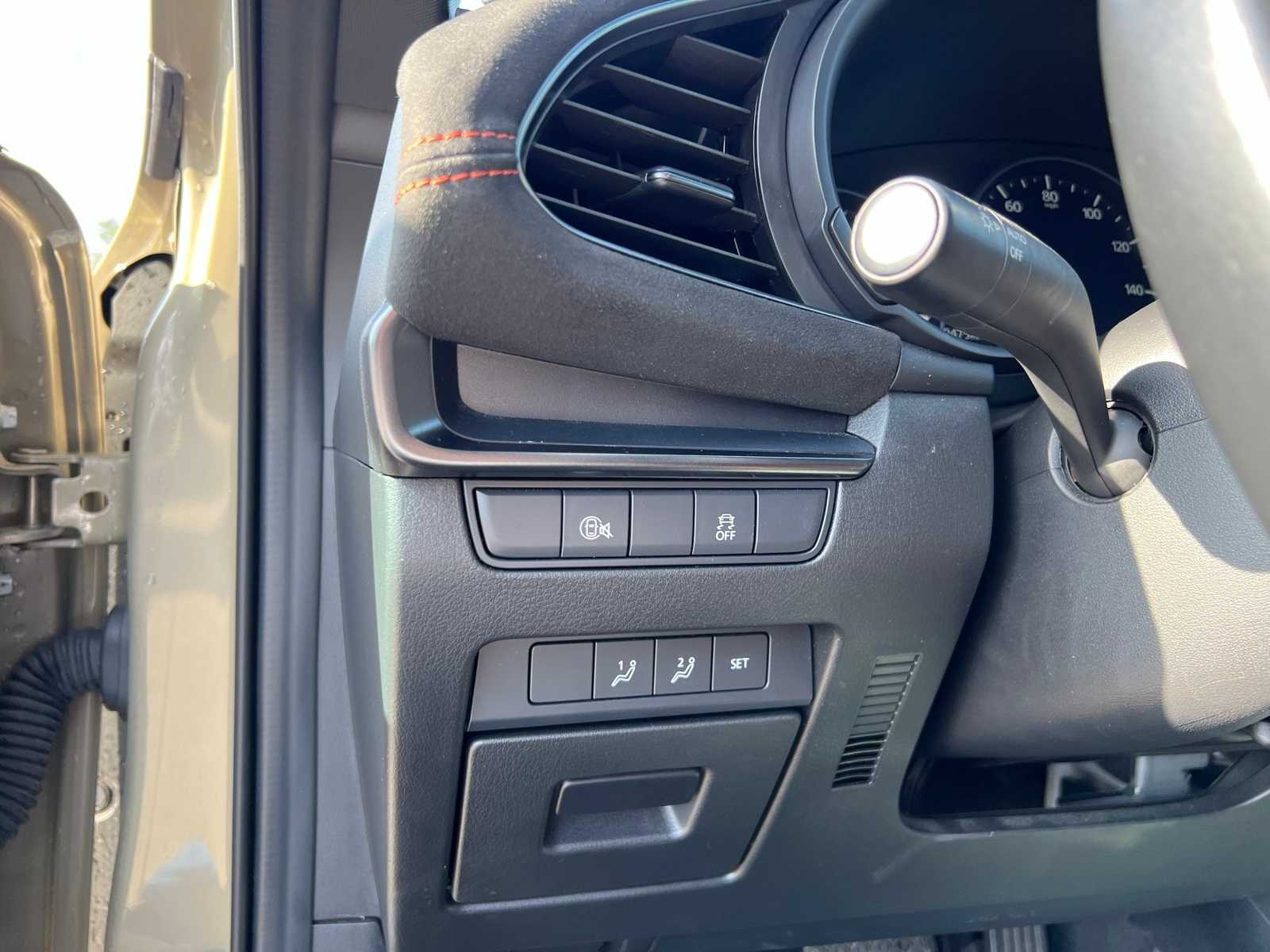 Thumbnail: 2024 Mazda Mazda3 - 30