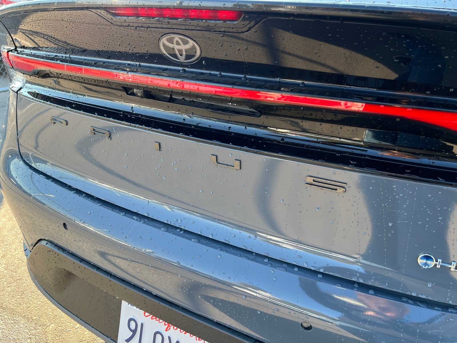 Thumbnail: 2024 Toyota Prius - 6