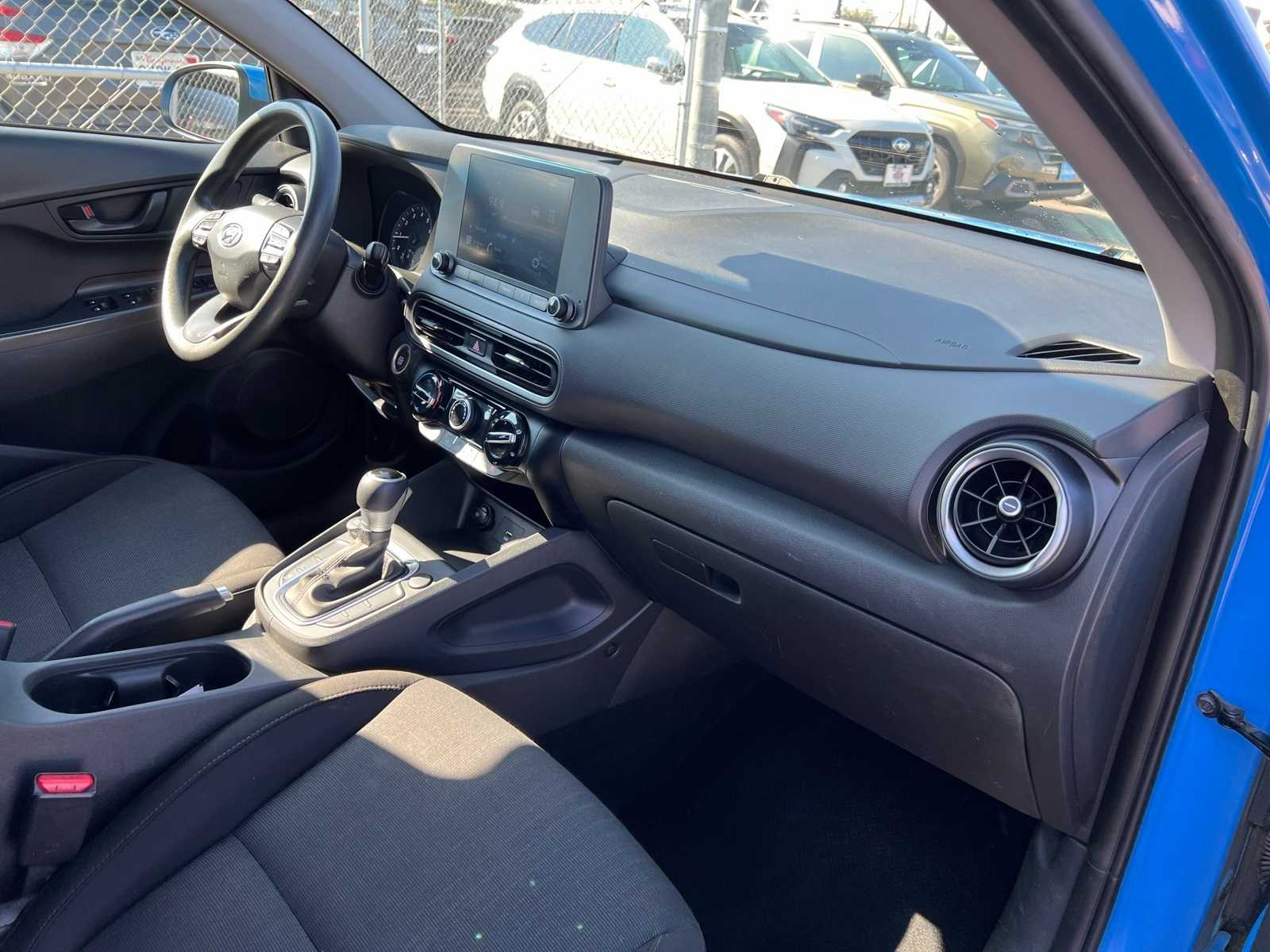 Thumbnail: 2022 Hyundai Kona - 25