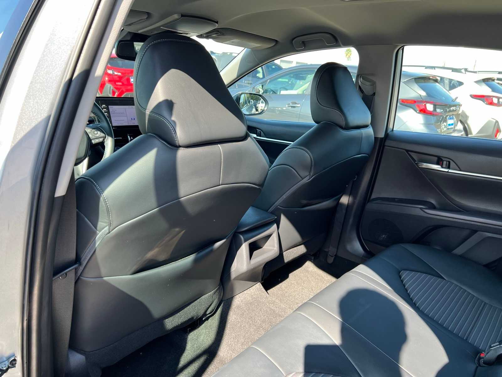 Thumbnail: 2023 Toyota Camry - 17