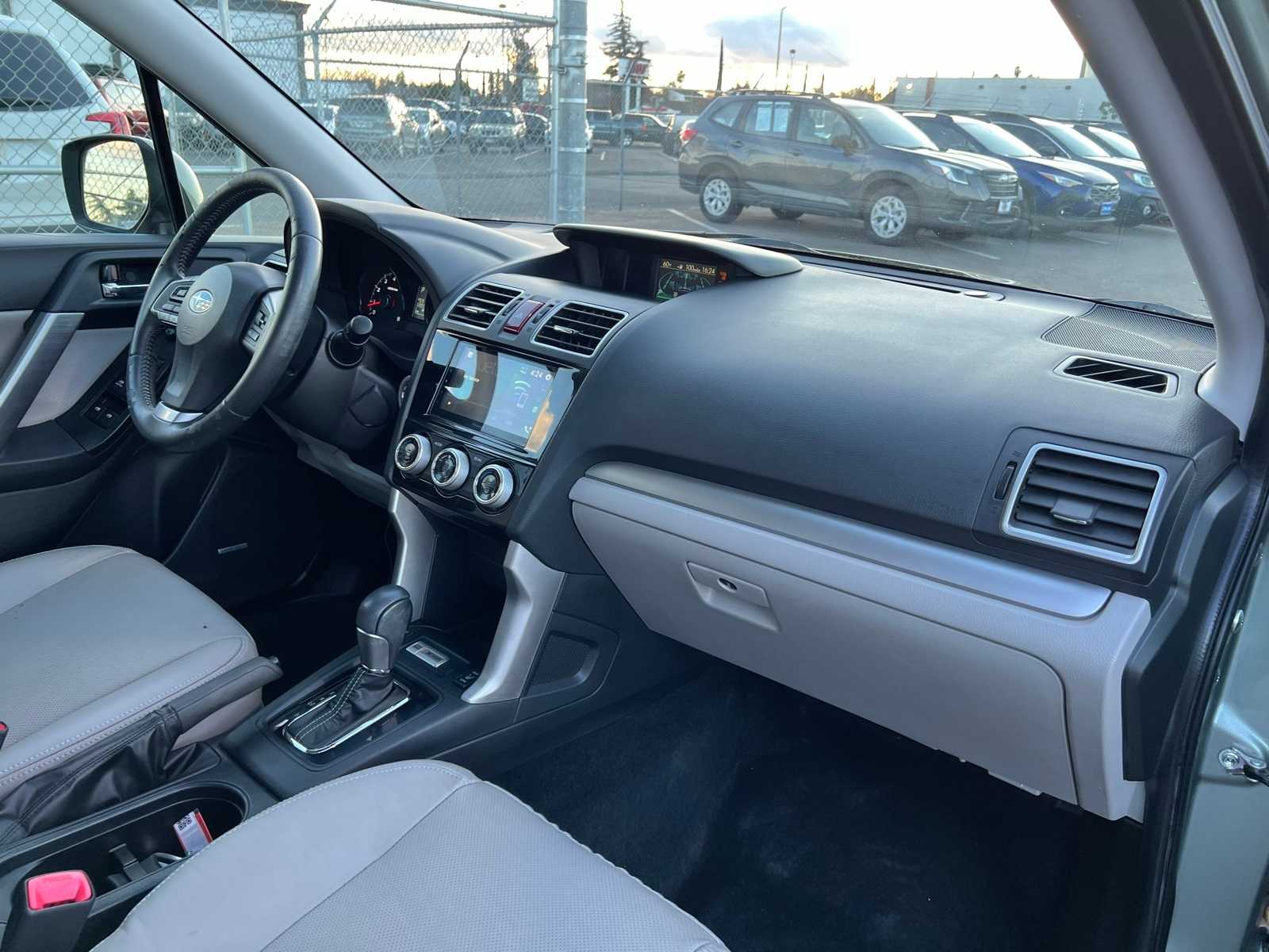 Thumbnail: 2016 Subaru Forester - 26