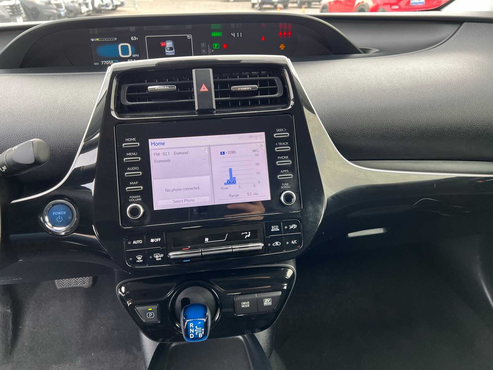 Thumbnail: 2020 Toyota Prius - 37