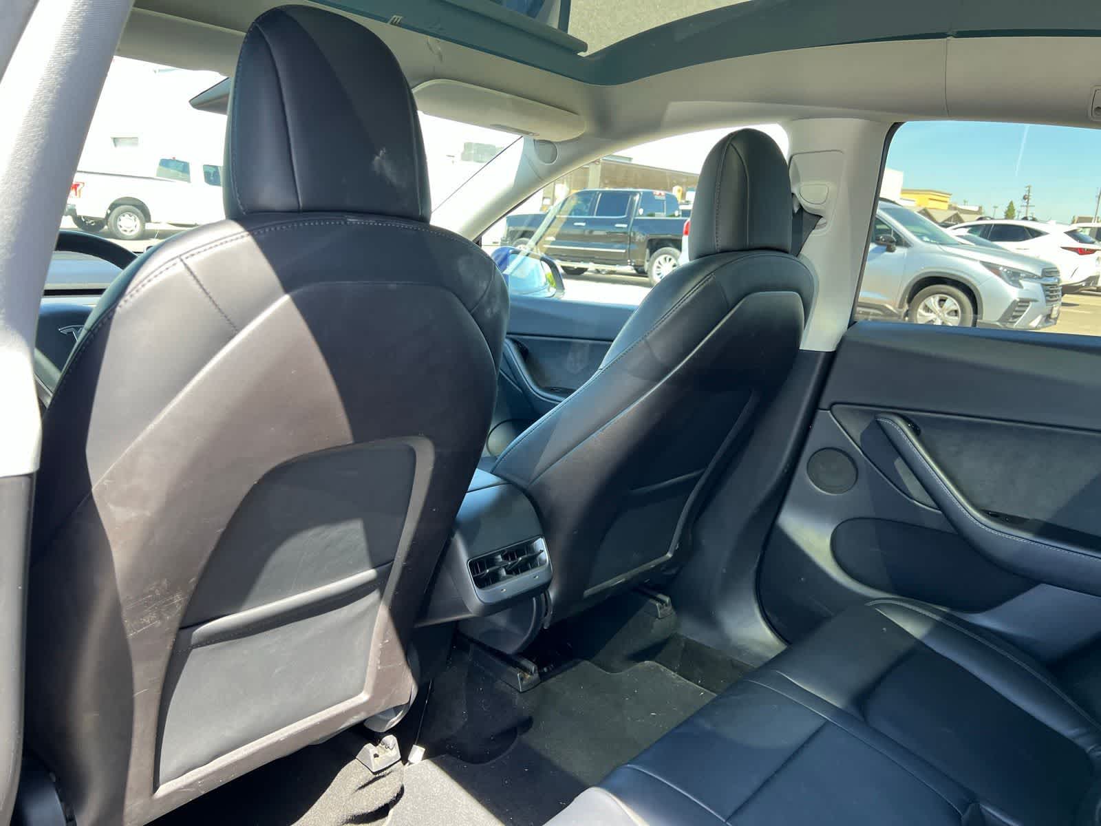 Thumbnail: 2020 Tesla Model Y - 17