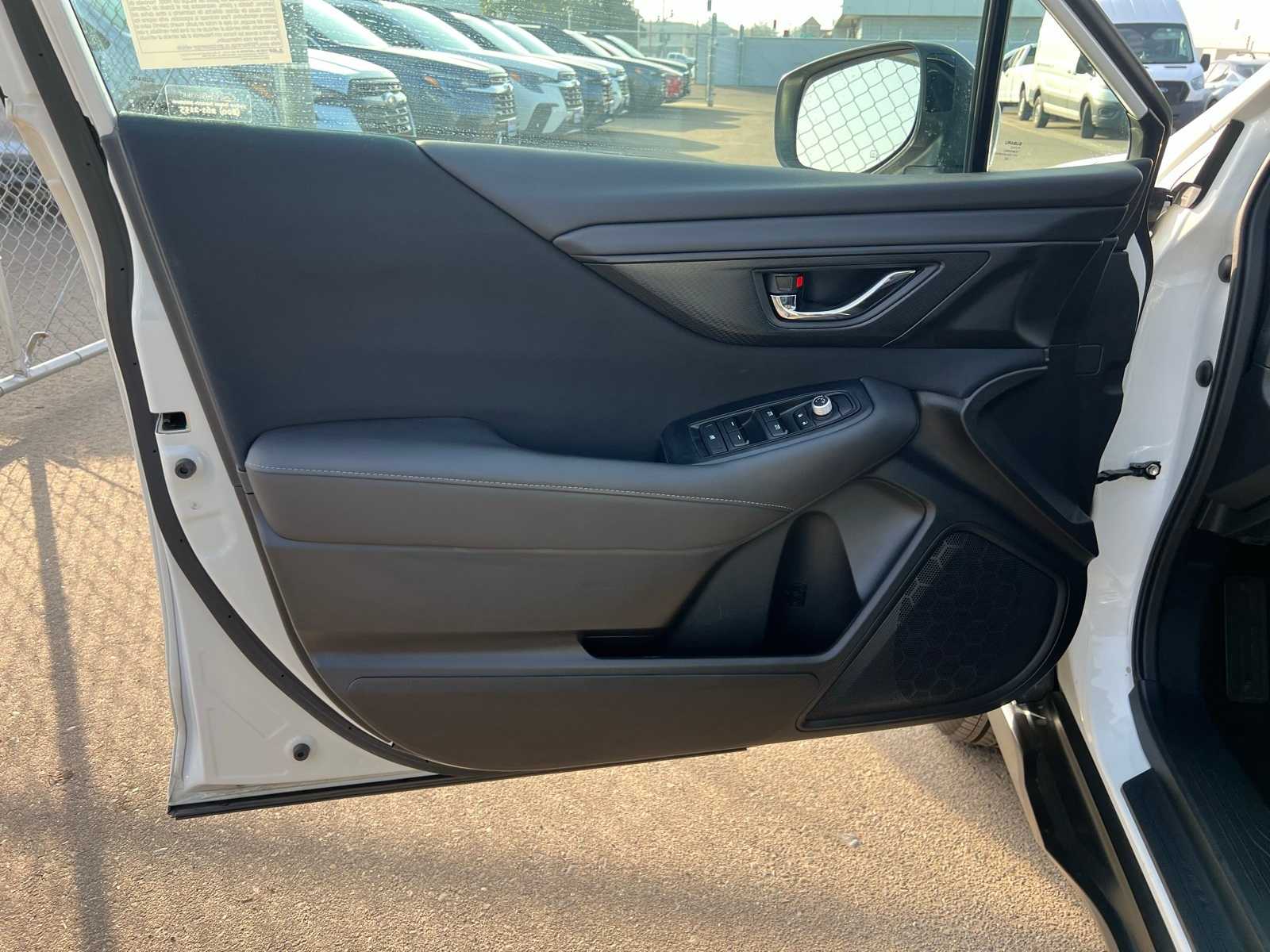 Thumbnail: 2022 Subaru Outback - 16